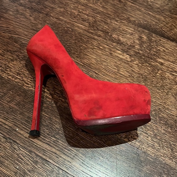 YSL red suede tribute heels - Picture 9 of 9